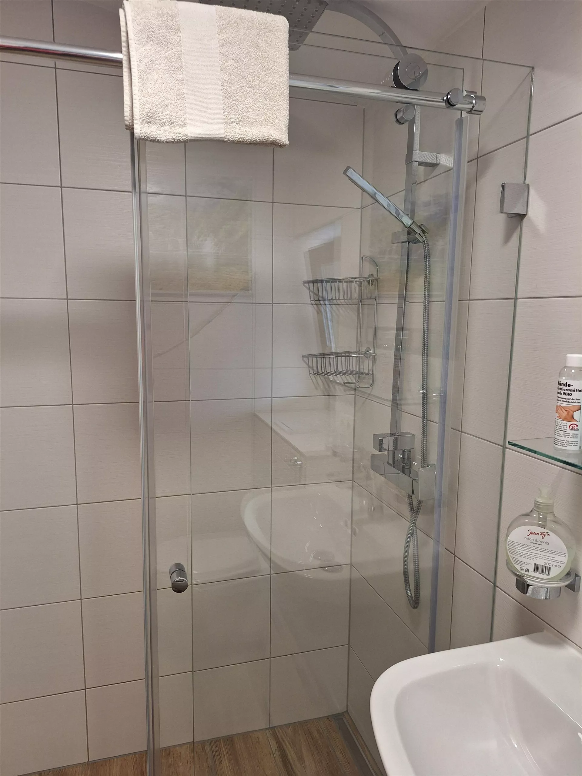 Dusche Appartement Bergblick